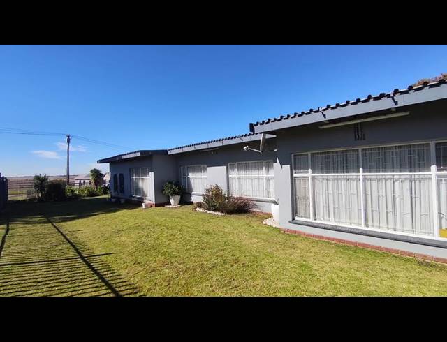4 BEDROOM HOUSE FOR SALE IN BETHAL